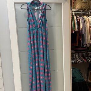 Vibrant Sleeveless Maxi Dress in Pink and Blue